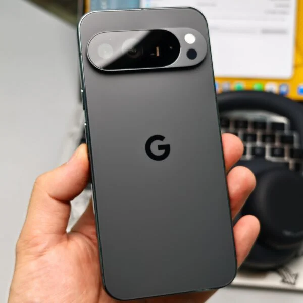 Google Pixel 10 Pro XL – 16GB / 256GB (Used, Excellent Condition, Complete Set)