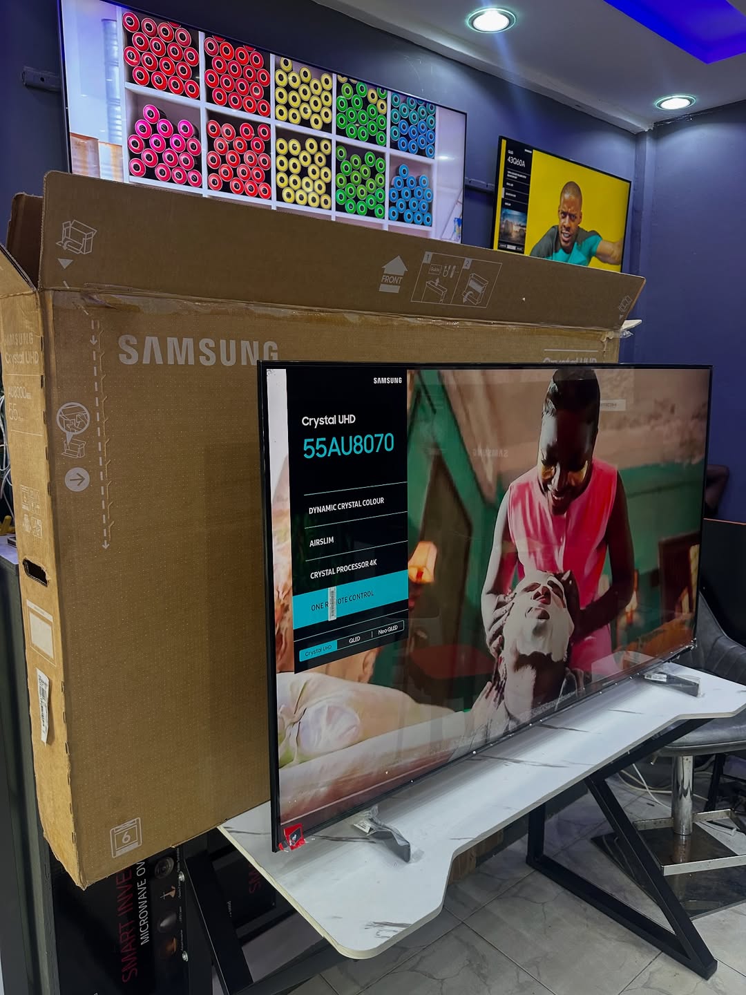 TVs & Monitors