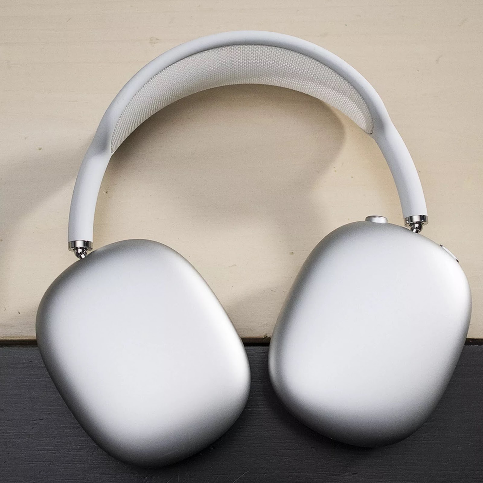 Apple - Airpods Max - Silver | CVV Dumps